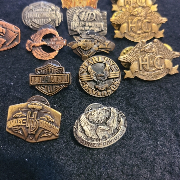 Harley-davidson metal pin lot - Picture 2 of 11